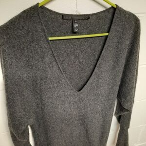 Robert Rodriguez Cashmere Sweater Gray V-neck Size Small